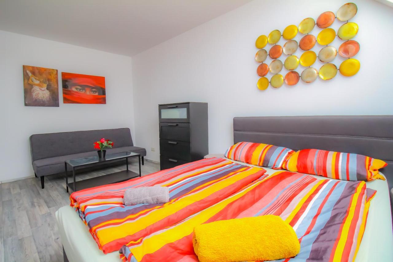 Private Triple Bedroom In Shared Apartment Dw171-4 Vienna Exterior photo